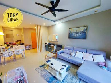 Condominium For Sale in All Seasons Park