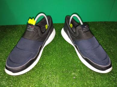 ITEM BUNDLE_Sport Shoes Fashion Shoes size 43
