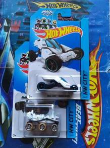 Hotwheels Max Steel Turbo Racer Set