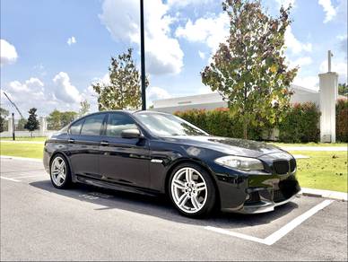 BMW 523i 23i M SPORT in Puncak Alam, SGR