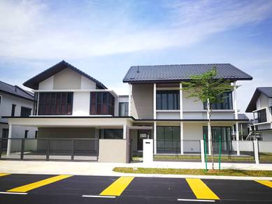 Bungalow House For Sale in Denai Alam,SGR