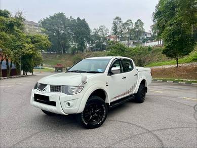 Mitsubishi Triton STANDARD in Cheras, KUL