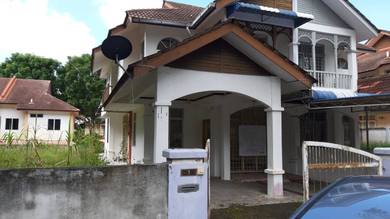 Semi-Detached House For Sale in Balik Pulau,PNG