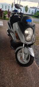 Sym VTS 200