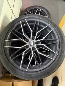 245/40r18 Pirelli rosso