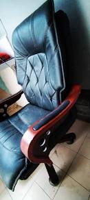 Boss chair