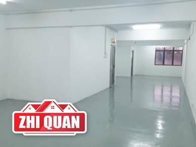 Shop lot For Rent in Bayan Baru,PNG