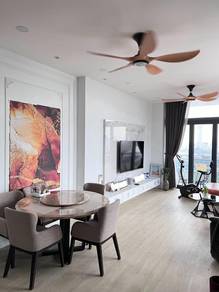 Condominium For Sale in Moulmein Rise