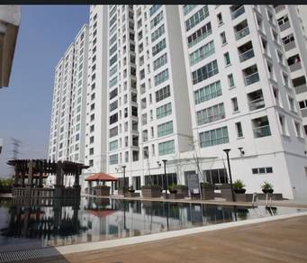 Condominium For Rent in Alam Puri