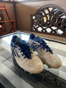 Kasut bola