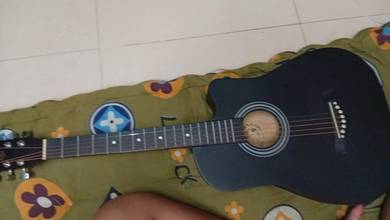 acoustic guitar 