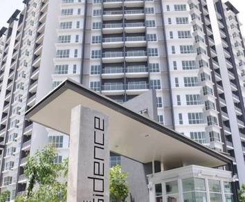 Condominium For Sale in The iResidence Condominium
