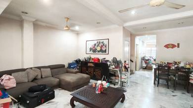 1.5-storey Terraced House For Sale in Puchong,SGR