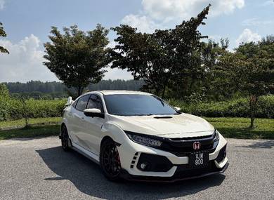 Honda Civic Type R TYPE R in Ampang Hilir, KUL