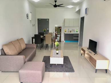 Service Residence For Sale in Citywoods