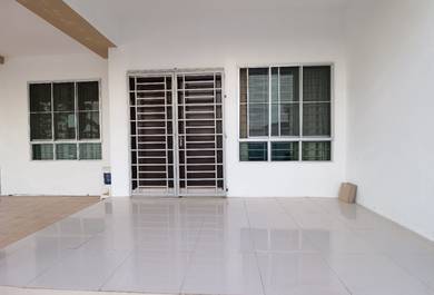 Room in Miri, SWK