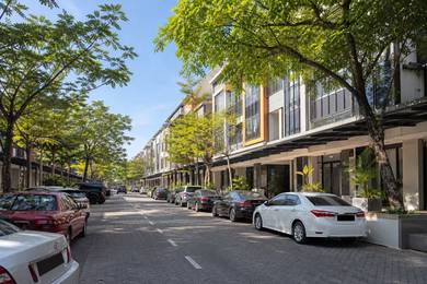 Shop lot For Rent in Bandar Sunway,SGR