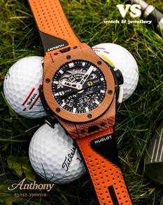 Hublot Big Bang Golf Carbon 45mm (2022 YEAR)