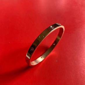 Gold Tone Bracelet