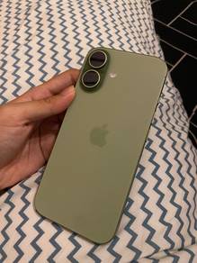 iPhone 17 256GB Green – Like New / Full Set