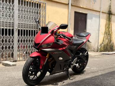 Yamaha R25