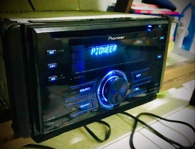 Pioneer Double Din Player
