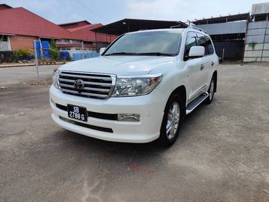 2010 Toyota Land Cruiser V8