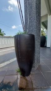 Pasu bunga hiasan taman