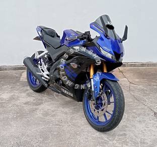 Yamaha R15