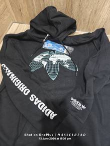 Adidas Graphics United Hoodie
