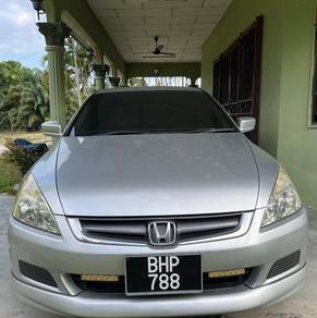 Honda Accord VTi-L in Jempol, NSN