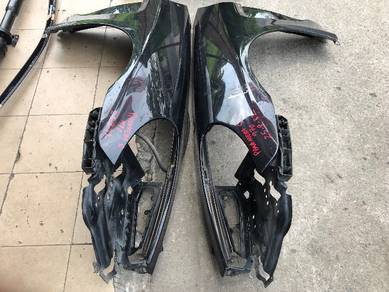 No 25-8-32 Porsche Panamera S 970 Fender