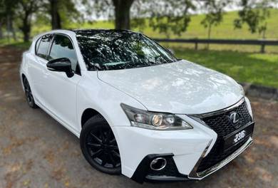 Lexus CT 200 h F-SPORT (HYBRID) in Seri Kembangan, SGR