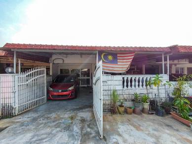 1-storey Terraced House For Sale in Seri Kembangan,SGR