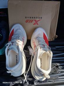 urgent!!! Xtep 2000KM 5.0 Pro 100% original!! 