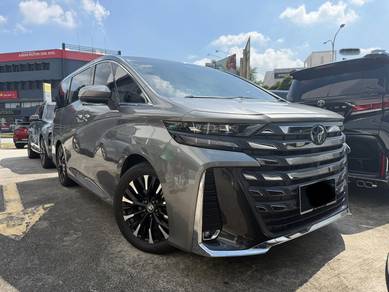 Toyota Vellfire Z PREMIER in Petaling Jaya, SGR