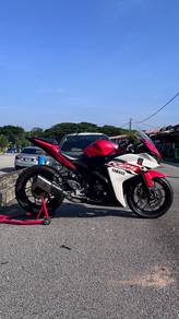 Yamaha YZF-R25