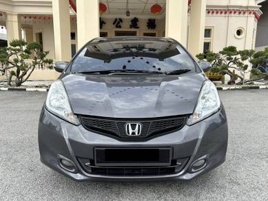 Honda Jazz in Kajang, SGR