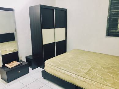 Room in Klang, SGR