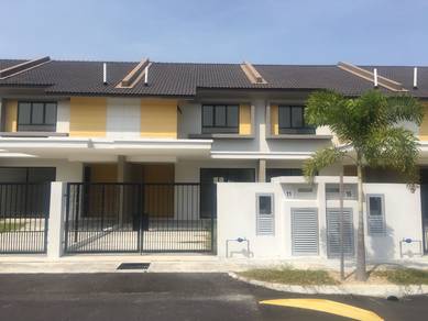 2-storey Terraced House For Sale in Banting,SGR