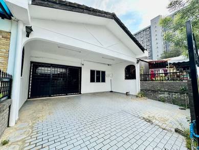 1-storey Terraced House For Sale in Kelana Jaya,SGR