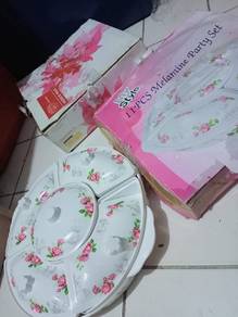 bekas kuih raya belum guna