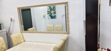 set meja makan dan carmin