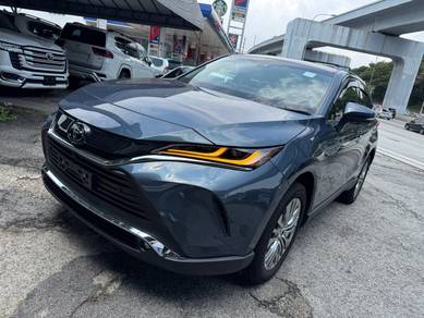 Toyota Harrier LUXURY in Cheras, KUL