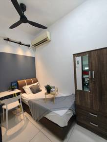Room in Bayan Lepas, PNG