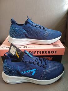 Kasut Sukan Sport Shoes LINE 7 size 5uk_39eur
