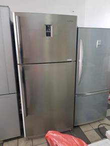 Big Huge Samsung 2 doors fridge Peti Sejuk Ais