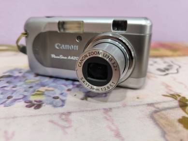 Canon PowerShot compact digital camera