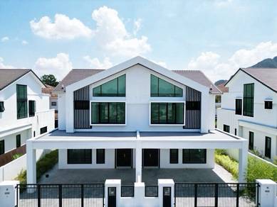 Semi-Detached House For Sale in Ipoh,PRK