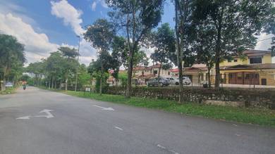 Semi-Detached House For Sale in Semenyih,SGR